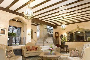 Hotel Baker เซนต์ชาร์ลส์ ภายใน รูปภาพ
