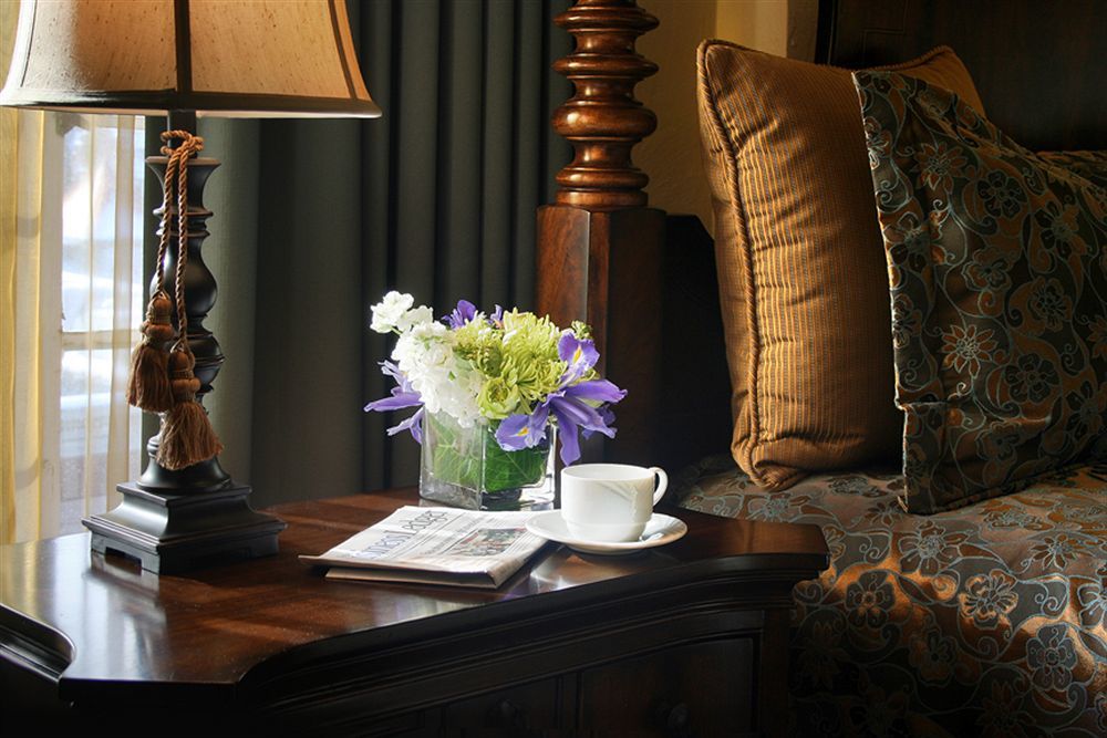 Hotel Baker เซนต์ชาร์ลส์ ภายนอก รูปภาพ